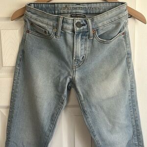 Mens American Eagle skinny jean 26x28